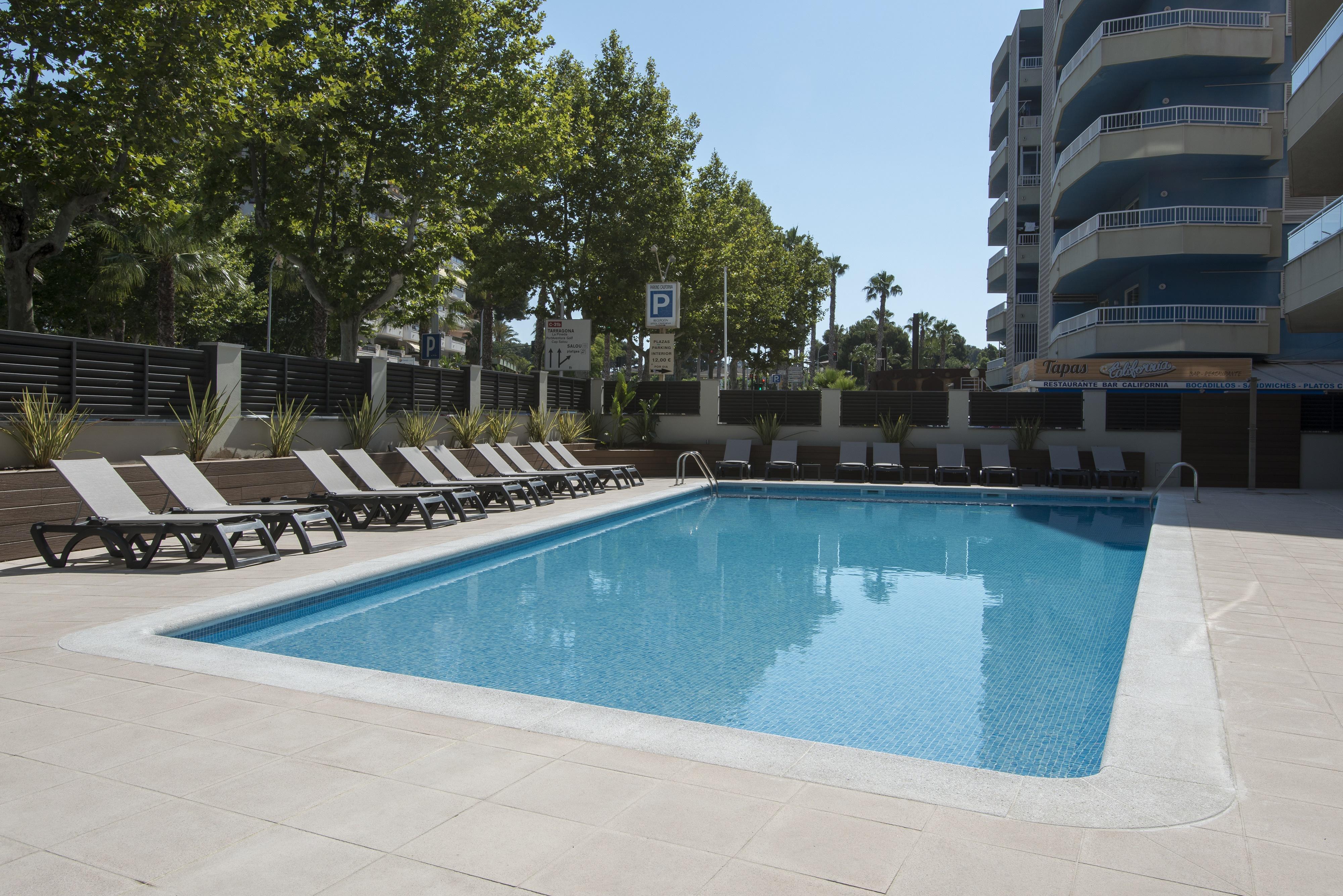 California Apartments 살루 외부 사진